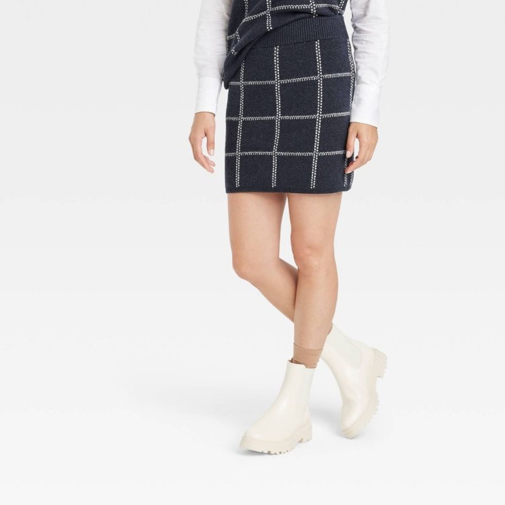 *RARE* A New Day - Sweater Mini Skirt - Large